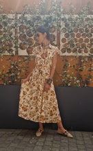 Carica l&#39;immagine nel visualizzatore di Gallery, HONG KONG long dress brown
