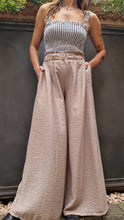 Carica l&#39;immagine nel visualizzatore di Gallery, SHANGHAI taupe pants
