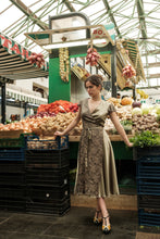 Carica l&#39;immagine nel visualizzatore di Gallery, HANOI long dress pagode
