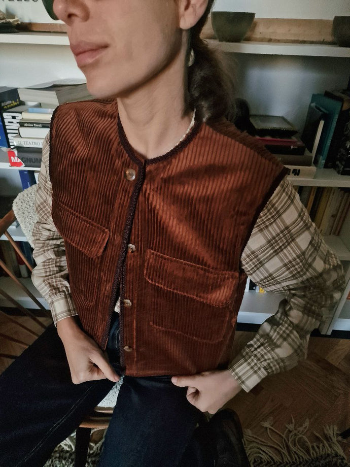 Sofia gilet - velluto mattone
