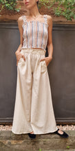 Carica l&#39;immagine nel visualizzatore di Gallery, SHANGHAI cream pants
