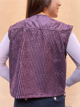 Carica l&#39;immagine nel visualizzatore di Gallery, Gilet in velluto
