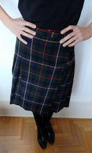 Carica l&#39;immagine nel visualizzatore di Gallery, Kilt tartan
