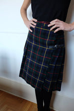 Carica l&#39;immagine nel visualizzatore di Gallery, Kilt tartan
