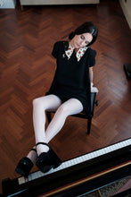 Carica l&#39;immagine nel visualizzatore di Gallery, VITTORIA dress black
