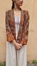 Carica l&#39;immagine nel visualizzatore di Gallery, DELHI kimono shell
