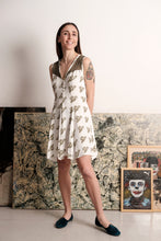 Carica l&#39;immagine nel visualizzatore di Gallery, TERESA dress white
