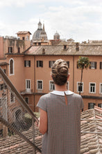 Carica l&#39;immagine nel visualizzatore di Gallery, VITTORIA dress quadri
